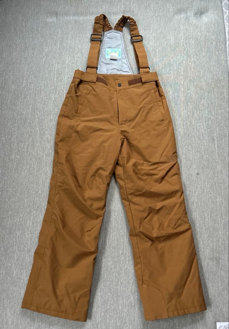 ★美品★nima スキー　スノーボード　ウェア　140 上下