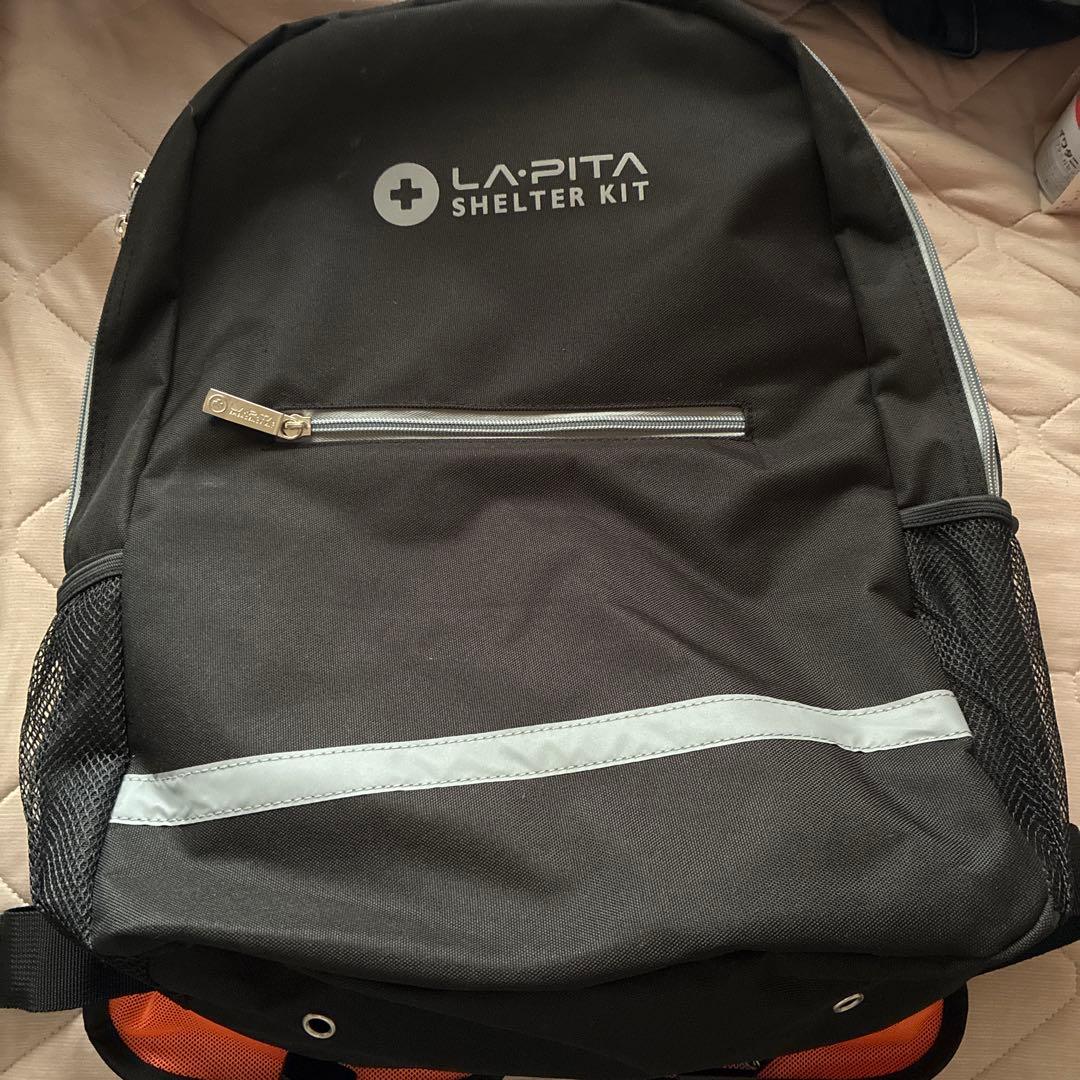 津波避難 水に浮く ライフジャケット リュック型　防災リュック　地震対策　貴重！