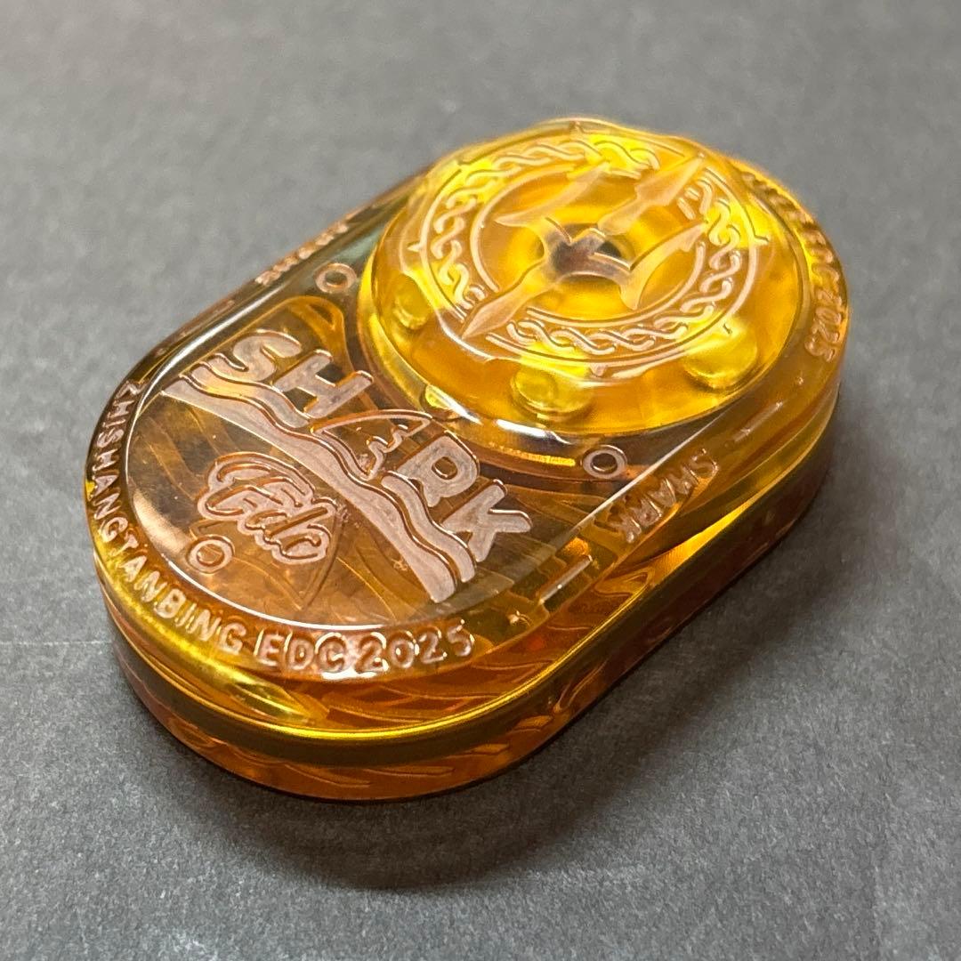 pei製 シャークEDC フィジェットトイ　ハンドスピナー