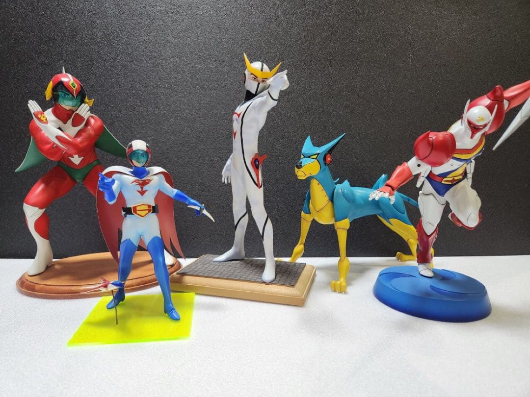 【遂に出品！究極のプロ完成品No8】新造人間キャシャーン&フレンダーレジンキット