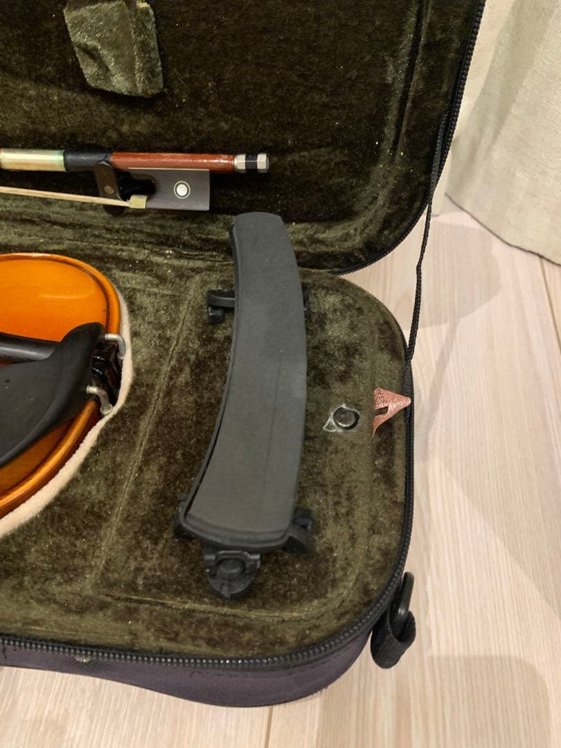 1/8 バイオリン 本体 ケース付き