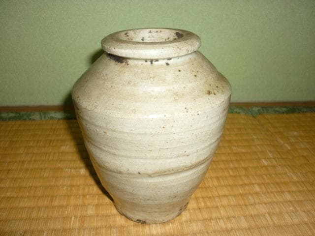 ■希少 美品 16世紀！南海古陶磁'（ベトナム古陶磁） 白磁安南小壺高さ15cm