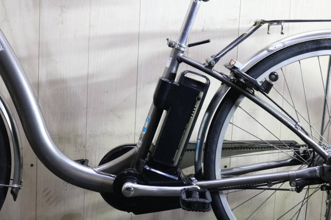 ブリヂストン フロンティア F6AB29 リチウム6AH 26型 SILVER