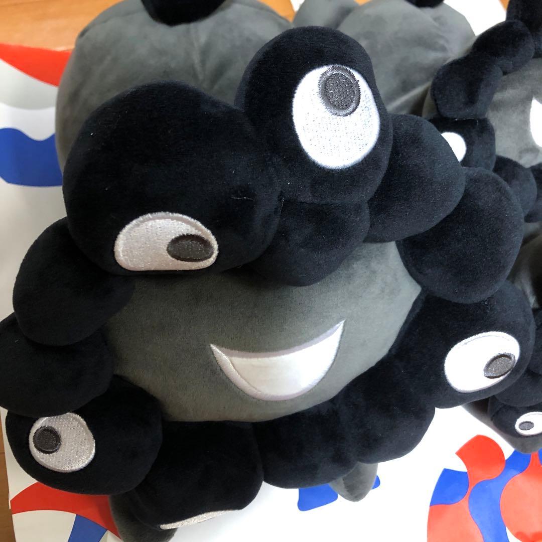 黒ミャクミャク　の這い型ぬいぐるみ【S・M・Lサイズ】の3点セット　万博限定