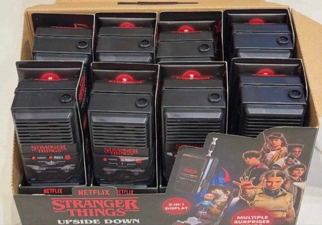 ストレンジャーシングス未知の世界 ブラインドボックス1BOX