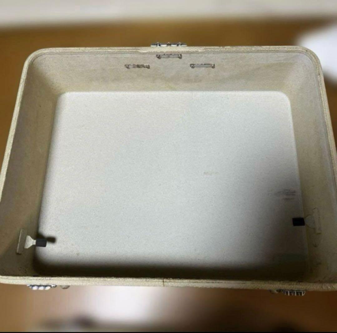 Olympia オリンピア　タイプライター　手動タイプライター　アンティーク