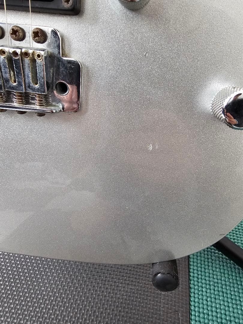 江*彰様 Ibanez RG シルバー エレキギター 社外ソフトケース付き