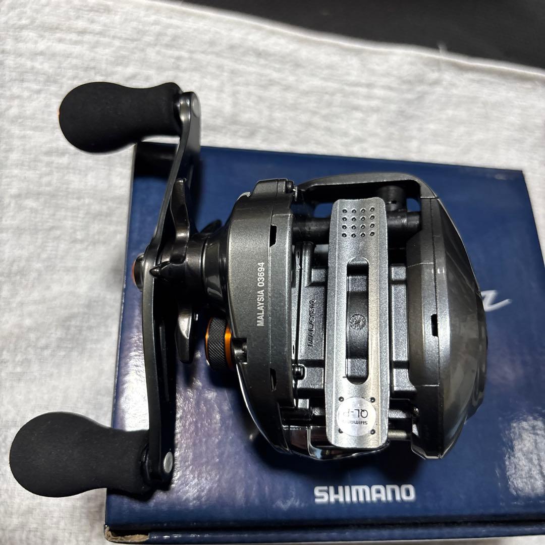 SHIMANO Bantam 200HG ベイトリール