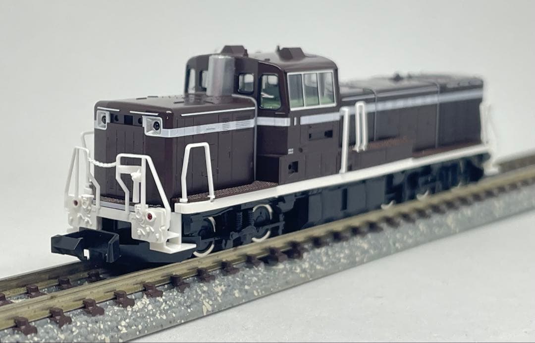 TOMIX DE10形1705号機・茶色