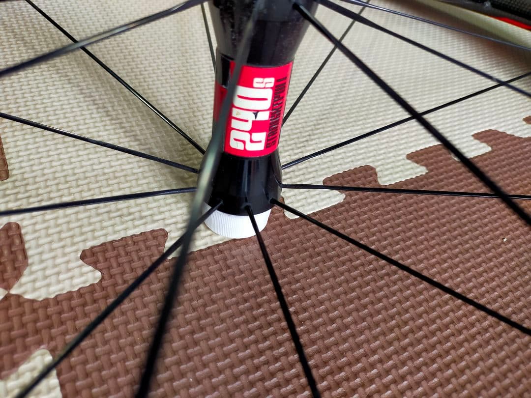 ファストフォワード FFWD F4R カーボンホイールセット タイヤ２本付