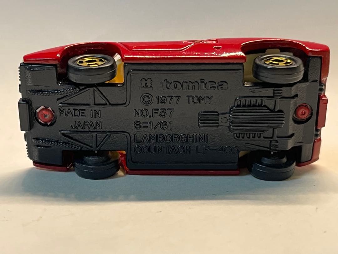 トミカ トミニカ ランボルギーニ カウンタック LP400 貴重品 白シート