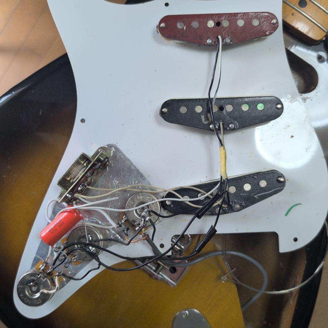 JVシリアル FENDER JAPAN ビンテージ　ST57モデル！