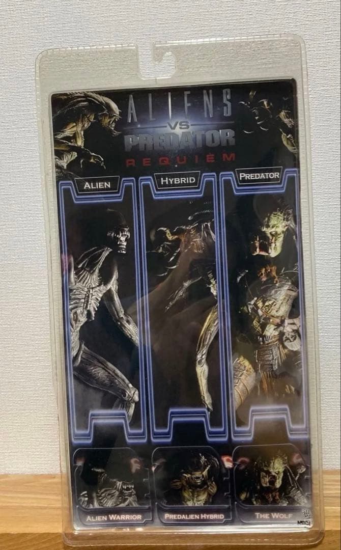 新品未開封 NECA ネカ プレデリアン プレデター エイリアン AVPR