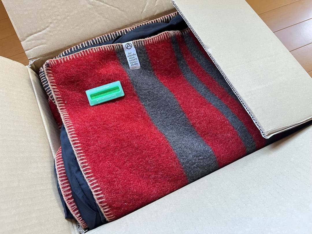 ⭕️マウンテンリサーチ　防水ナイロン裏地ブランケット　大判サイズ