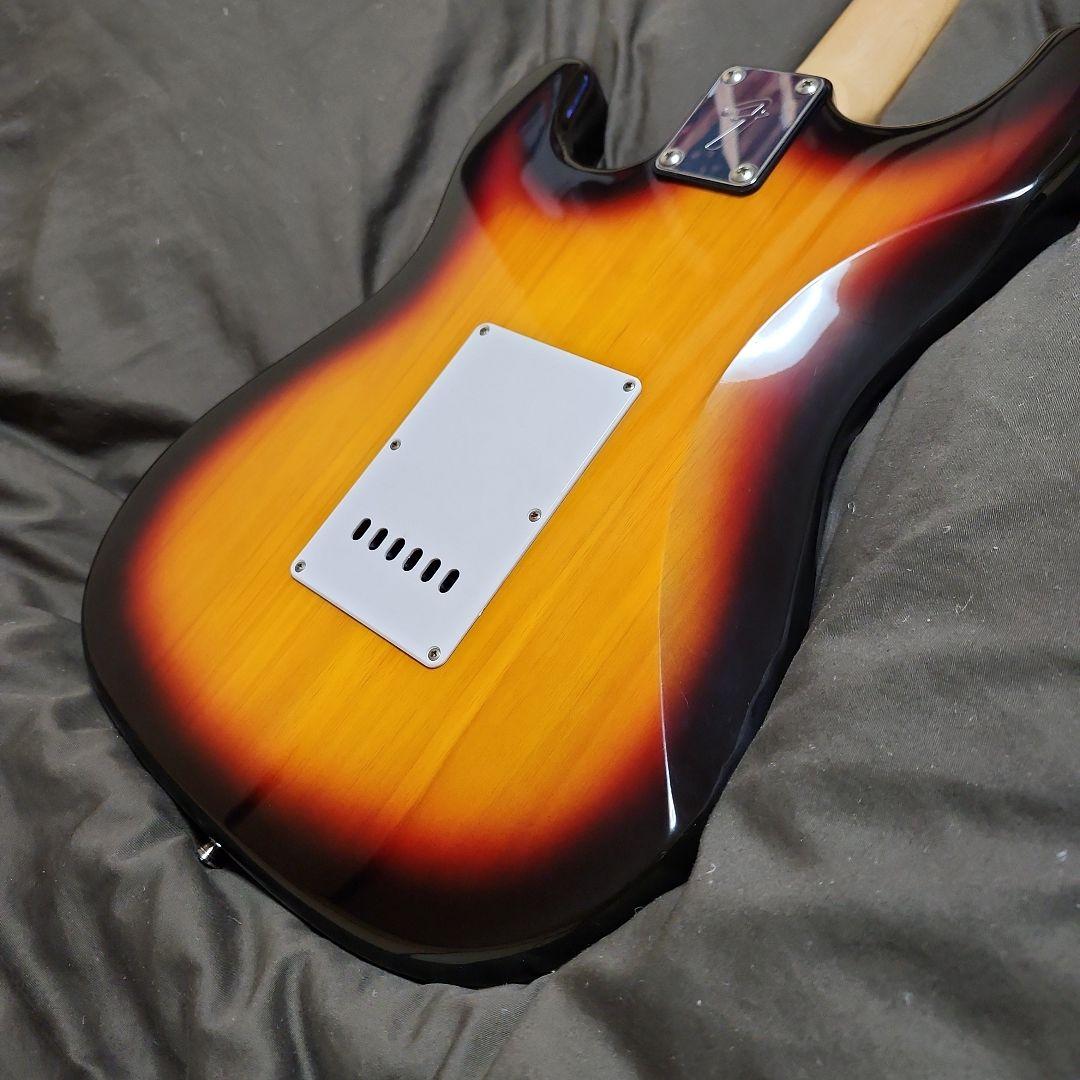 ギター Fender homage strattype 3sunberst