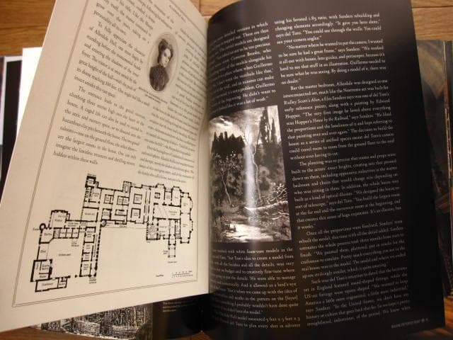 Crimson Peak： The Art of Darkness