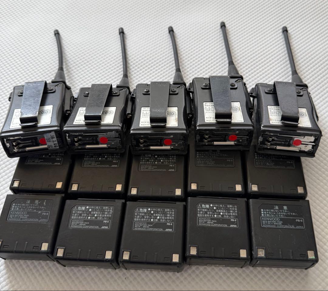 KENWOOD トランシーバー 5台セット　充電器2台　ジャンク　1995年製