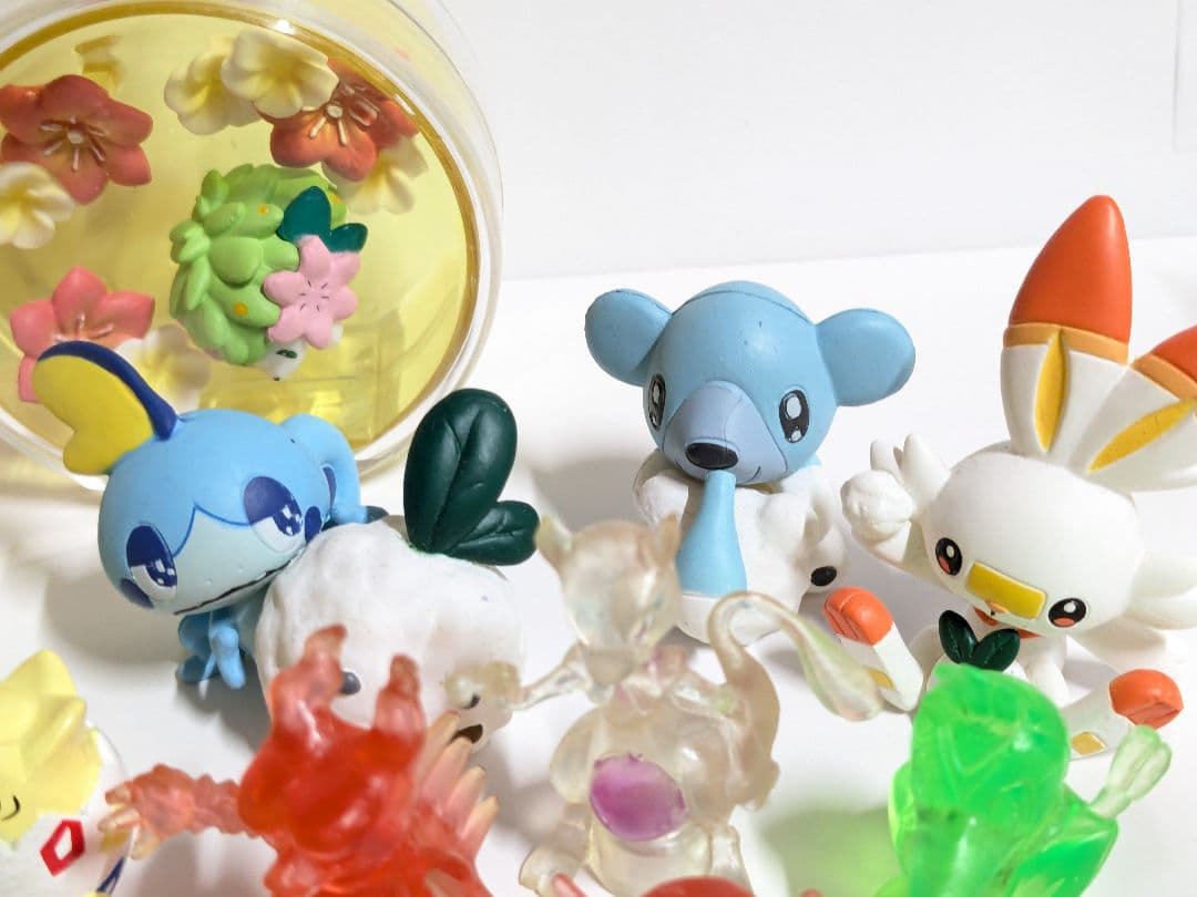 ポケモン フィギュアセット 32体 ちびポケハウス　当時品　ガシャポン　食玩