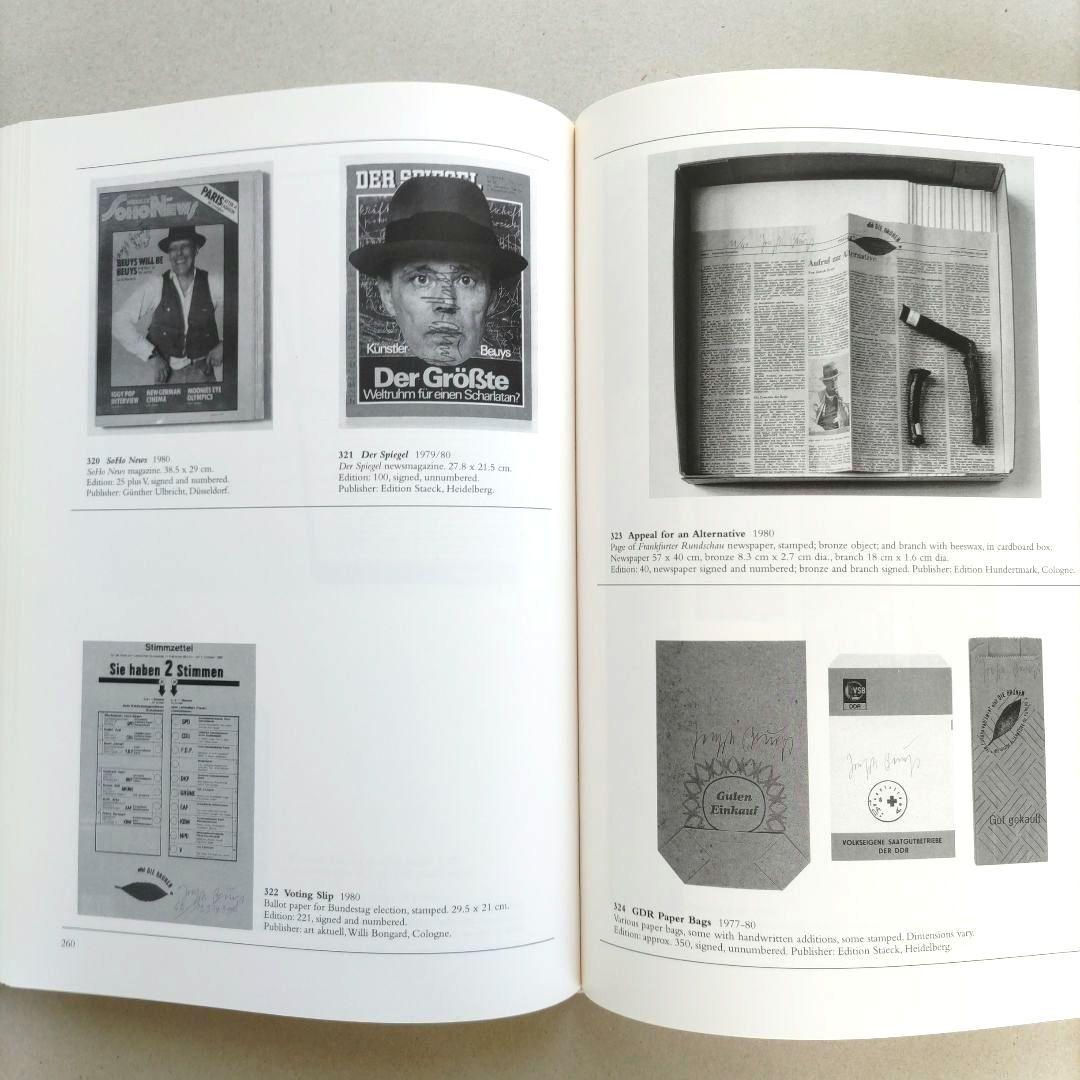 JOSEPH BEUYS:THE MULTIPLES/ヨーゼフ・ボイス作品集