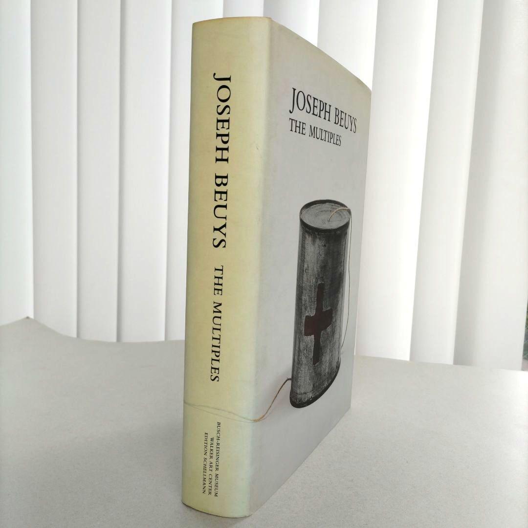 JOSEPH BEUYS:THE MULTIPLES/ヨーゼフ・ボイス作品集