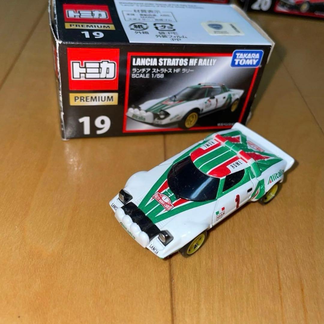 トミカプレミアム 18台セット