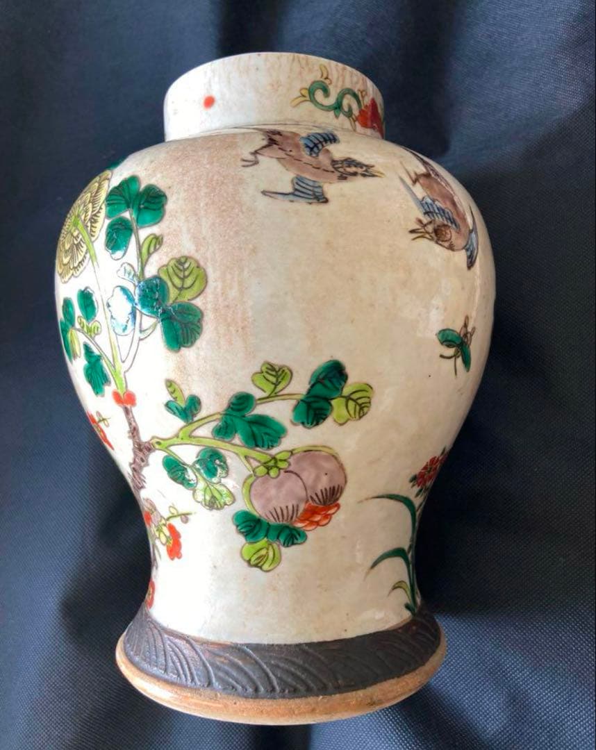 中国古美術 清の時代　哥釉五彩 花鳥文花瓶　高さ30cm