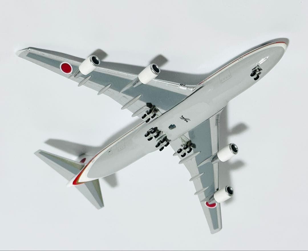 herpa 1/400 B747-400 日本航空自衛隊