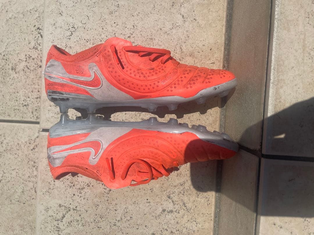 Nike ティエンポレジェンド10 26せんち