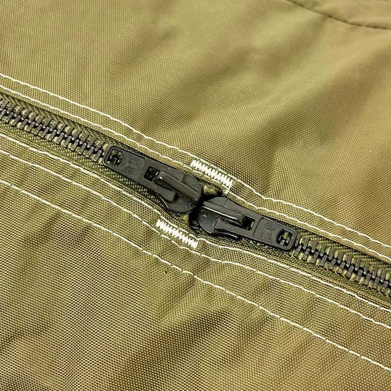 【希少】フランス軍 AERAZUR パラシュートバッグ 65L 金属製ジッパー