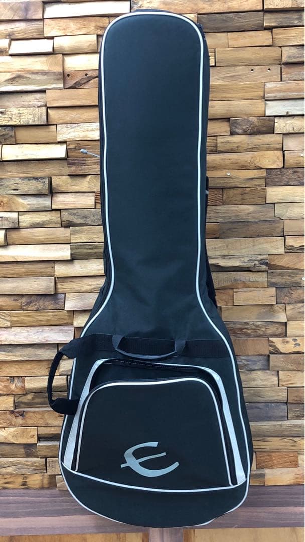 Epiphone Riviera P93 セミアコ 3基P90搭載 Bigsby