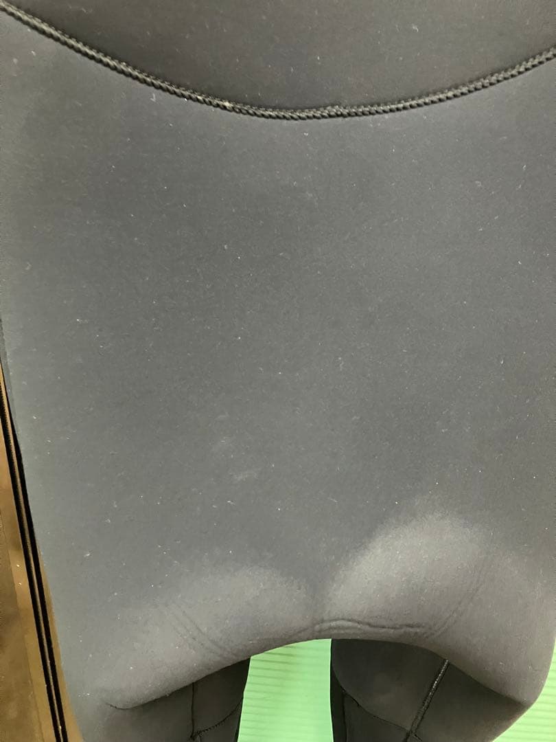 値下げ湘南発！国産MODISHウエットスーツＬサイズ　３ミリセミドライ起毛