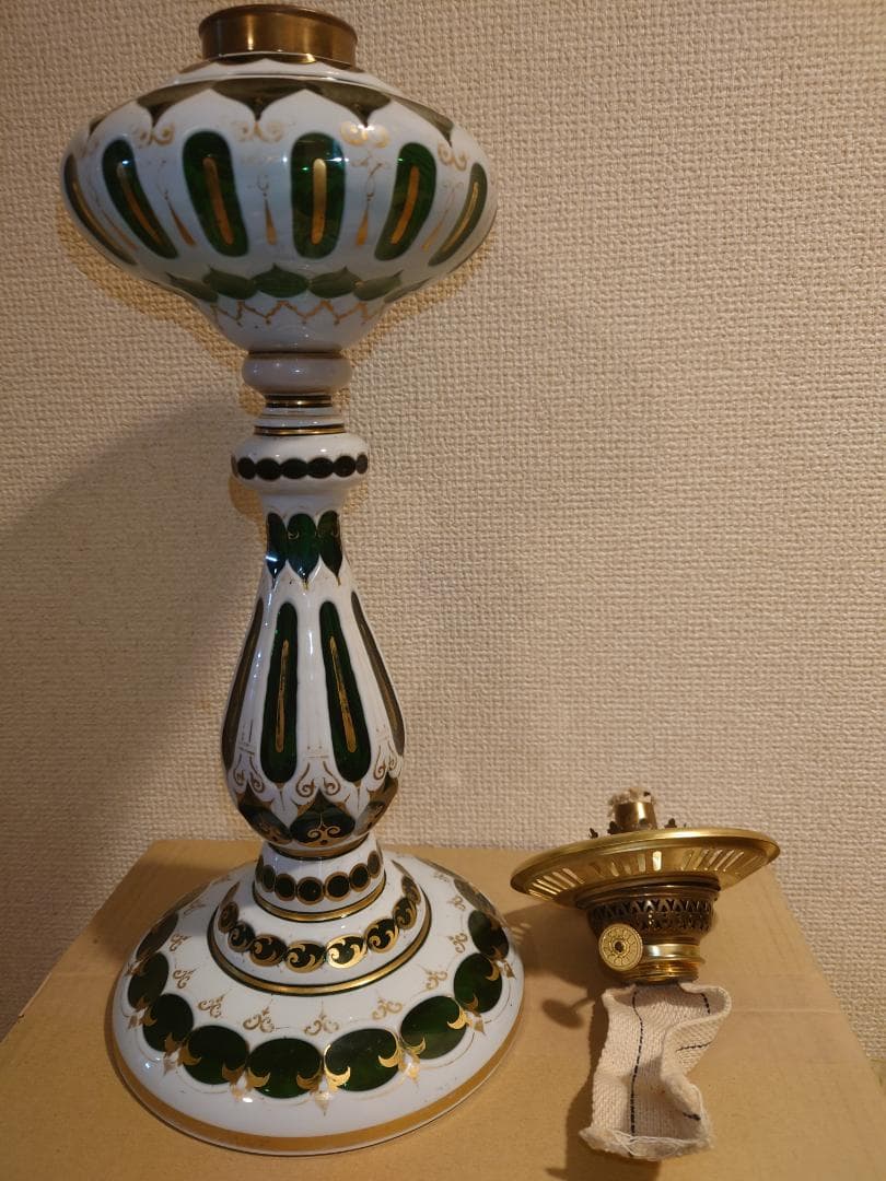【超希少作】19世紀　オールドボヘミア　緑白被せガラス　カットガラス　硝子ランプ