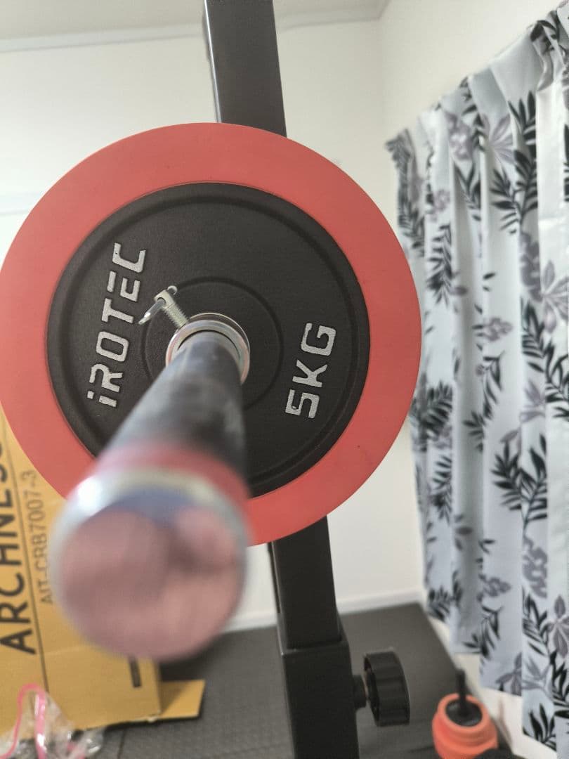 ベンチプレス　ダンベル　ほぼ未使用　引き取り限定　福岡県