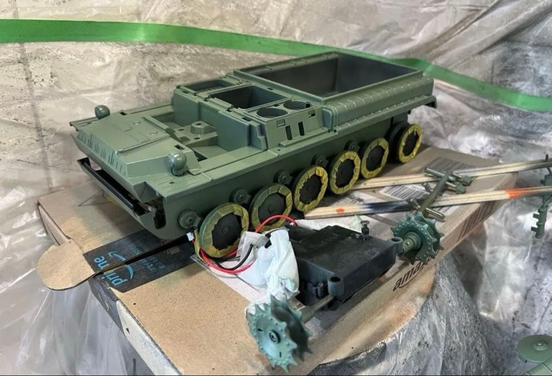 WPL E-1 1/16 新品 塗装 再組立て 金属履帯 1台制作中