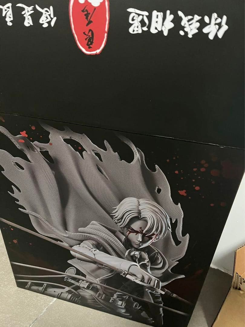 リヴァイ·アッカーマン　進撃の巨人　フィギュア　ガレージキット