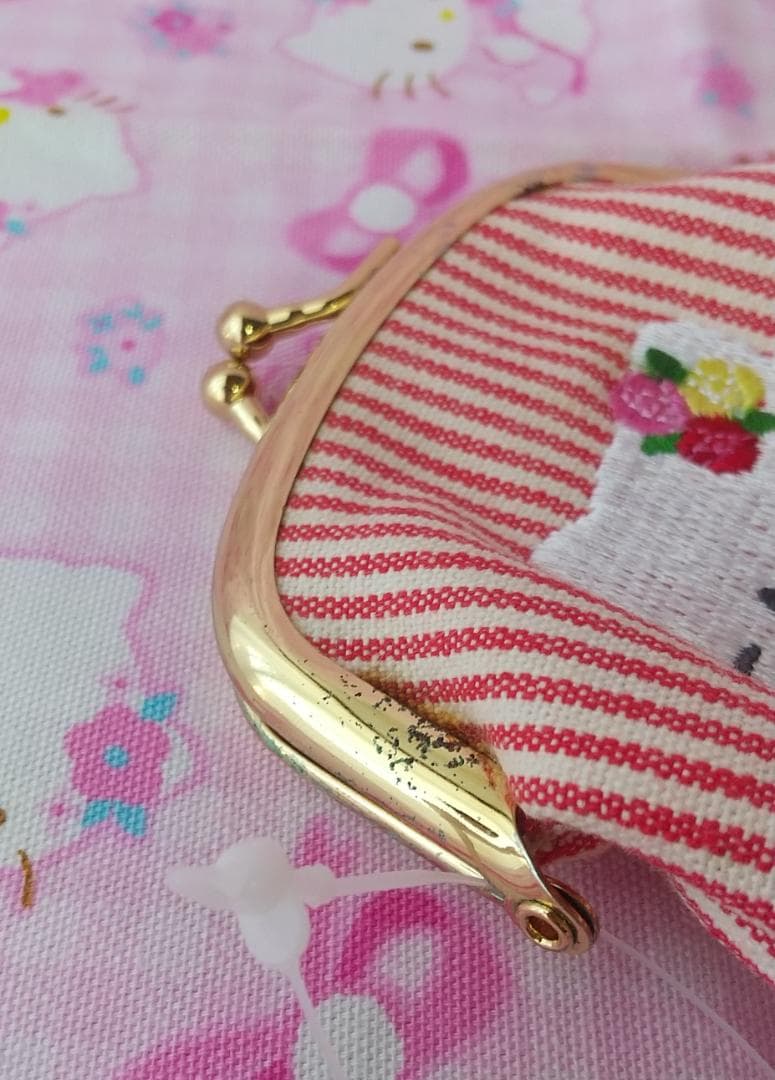 キティ　vivitix　バッグ　財布　がま口　デニム　ローズ　刺繍　レトロ