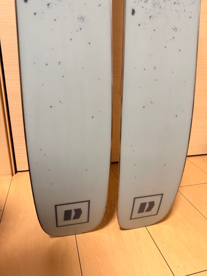 ARMADA ARV 112 ブラックエディション　185cm