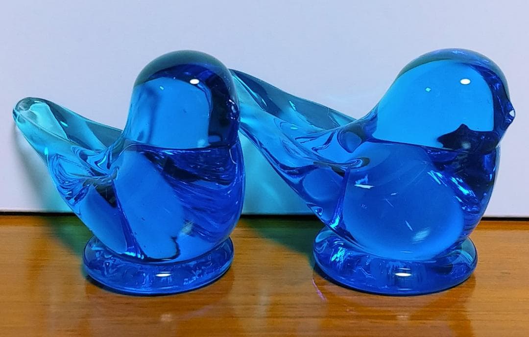ガラスの青い鳥　２羽のペア　bluebird of hapiness