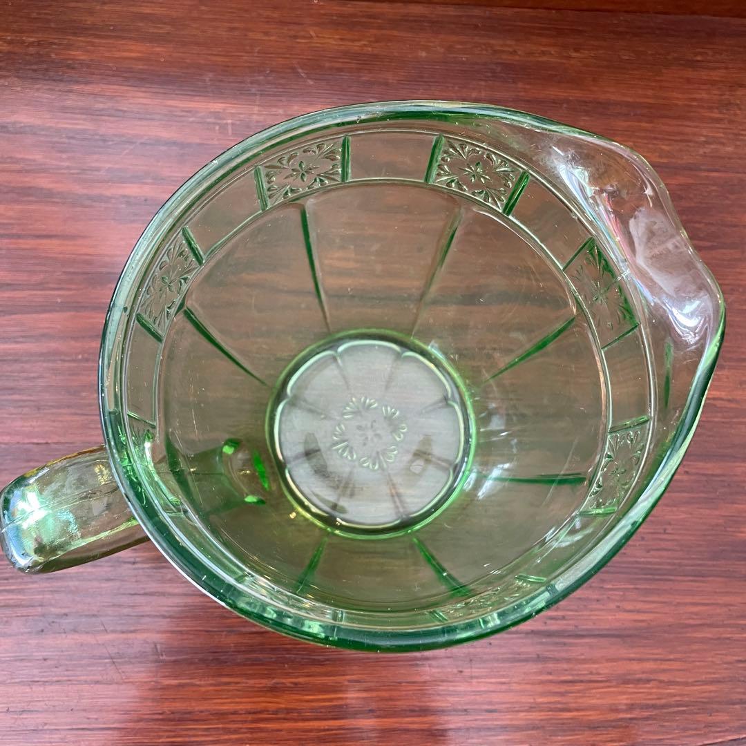 希少！ 30's〜40's　アメリカンアンティーク　緑色ガラスピッチャー　USA