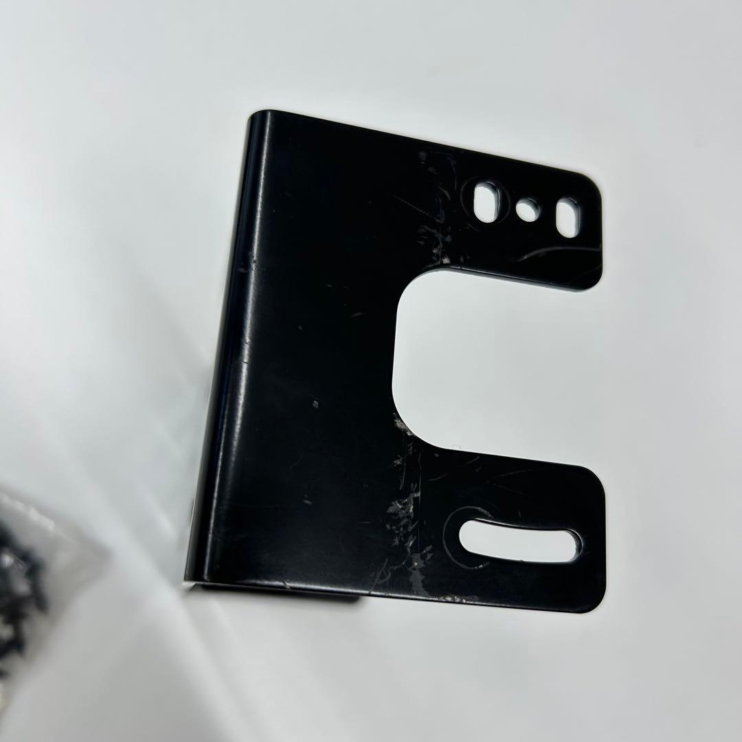 ICOM AT-180 アンテナチューナー＋MB-62 モービルブラケット付き