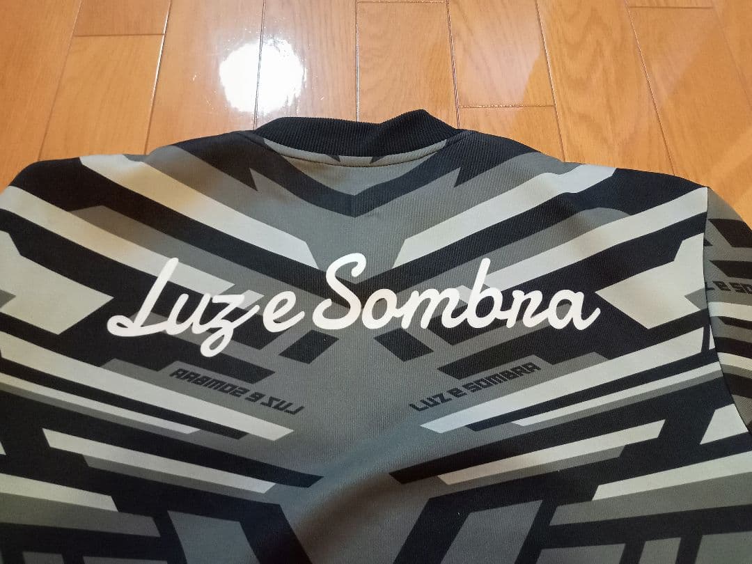 ルースイソンブラ　LTT　トップチーム　ジャケット　L　美品