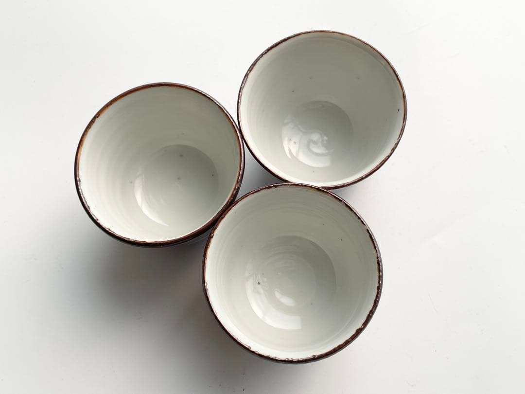 陶芸家　前田正博　色絵　金彩　ふくろう　酒器揃　徳利　ぐい呑　セット　酒器　酒杯