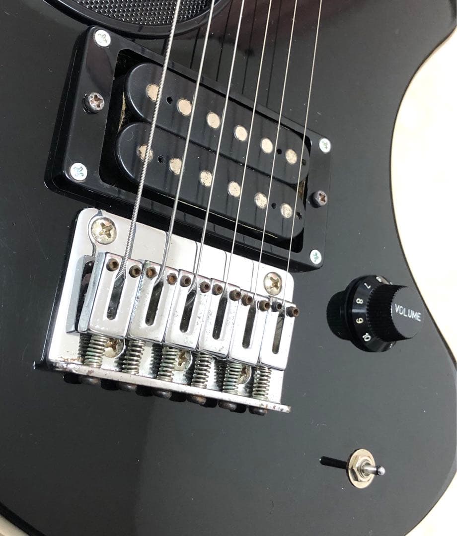 【美品】ZO-3 ブラック アンプ内蔵ミニギター ヘッドフォン端子付