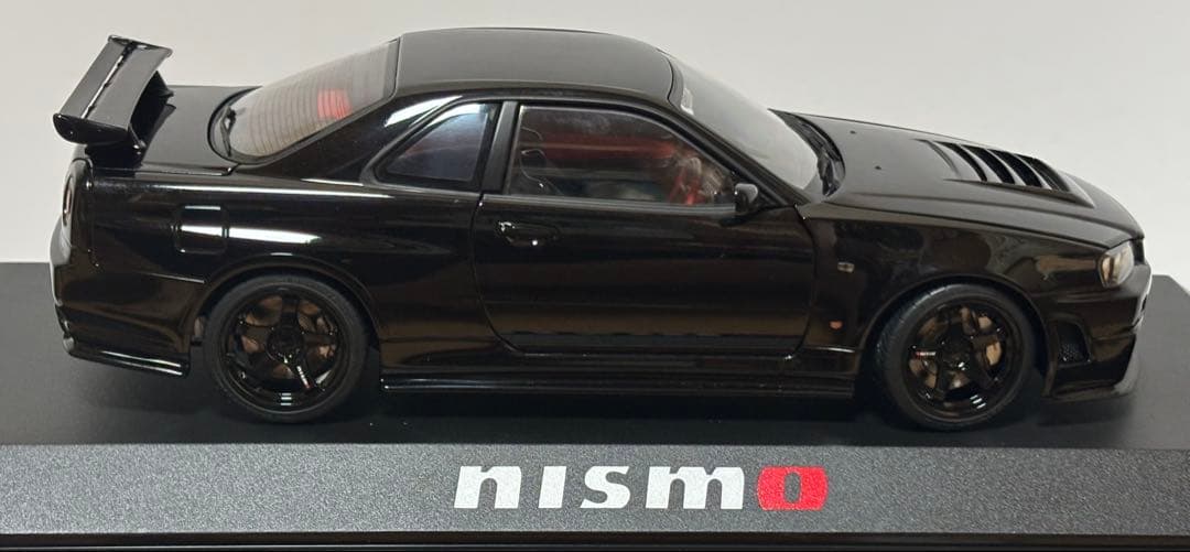 に*ー様 AUTOart 1/18ニスモ R34 GT-R Z-tune ブラッ