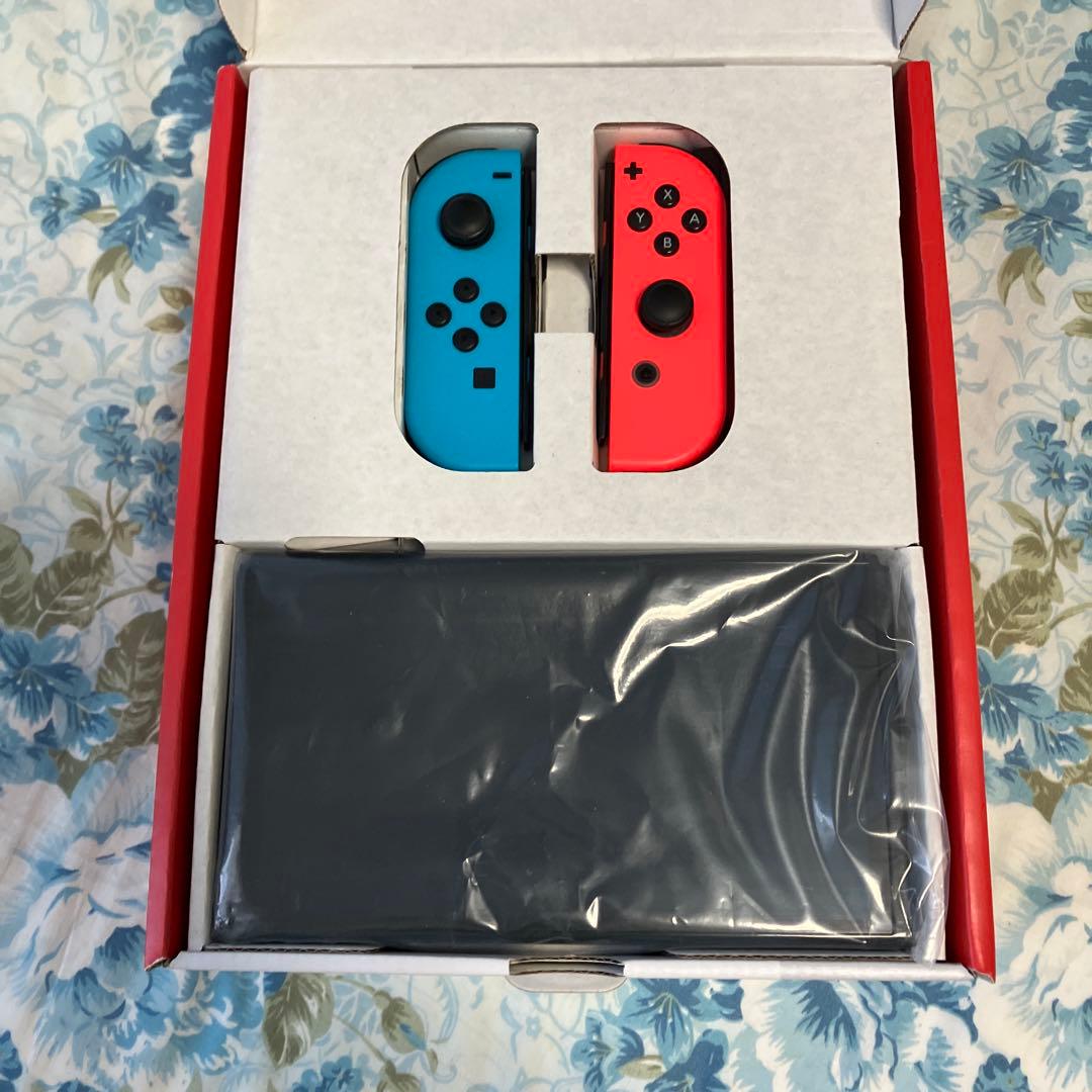【完品】　Nintendo Switch 有機EL本体
