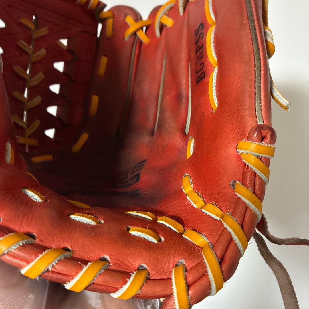 メ*ル様 プロ野球選手支給品　アシックス　ゴールドステージ 硬式投手用　asic