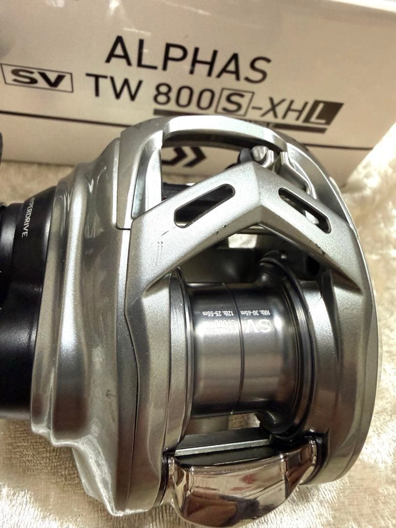 ダイワ　21アルファスALPHAS SVTW 800S-XHL シャロースプール