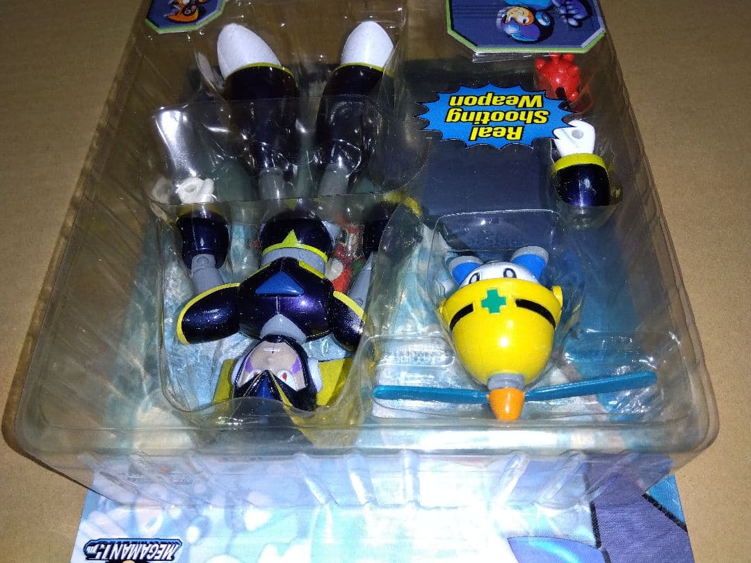 ロックマン　フォルテ　フィギュア　カプコン　ロックマンエグゼ