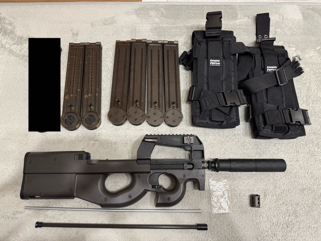 東京マルイ P90TR サイレンサー マガジンポーチ付