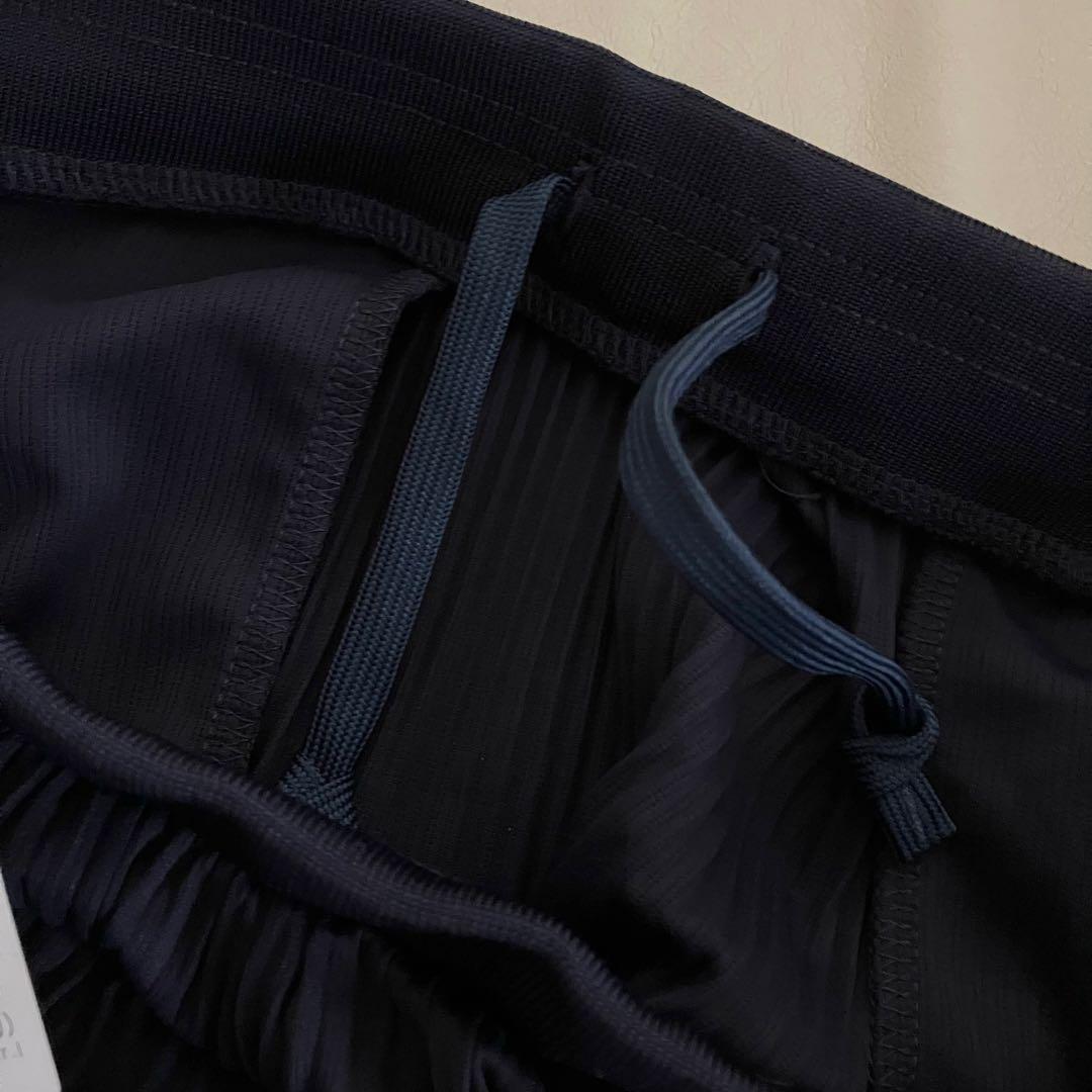 フィラ　スコート　テニス　ネイビー プリーツスカート　UV テニスウェア